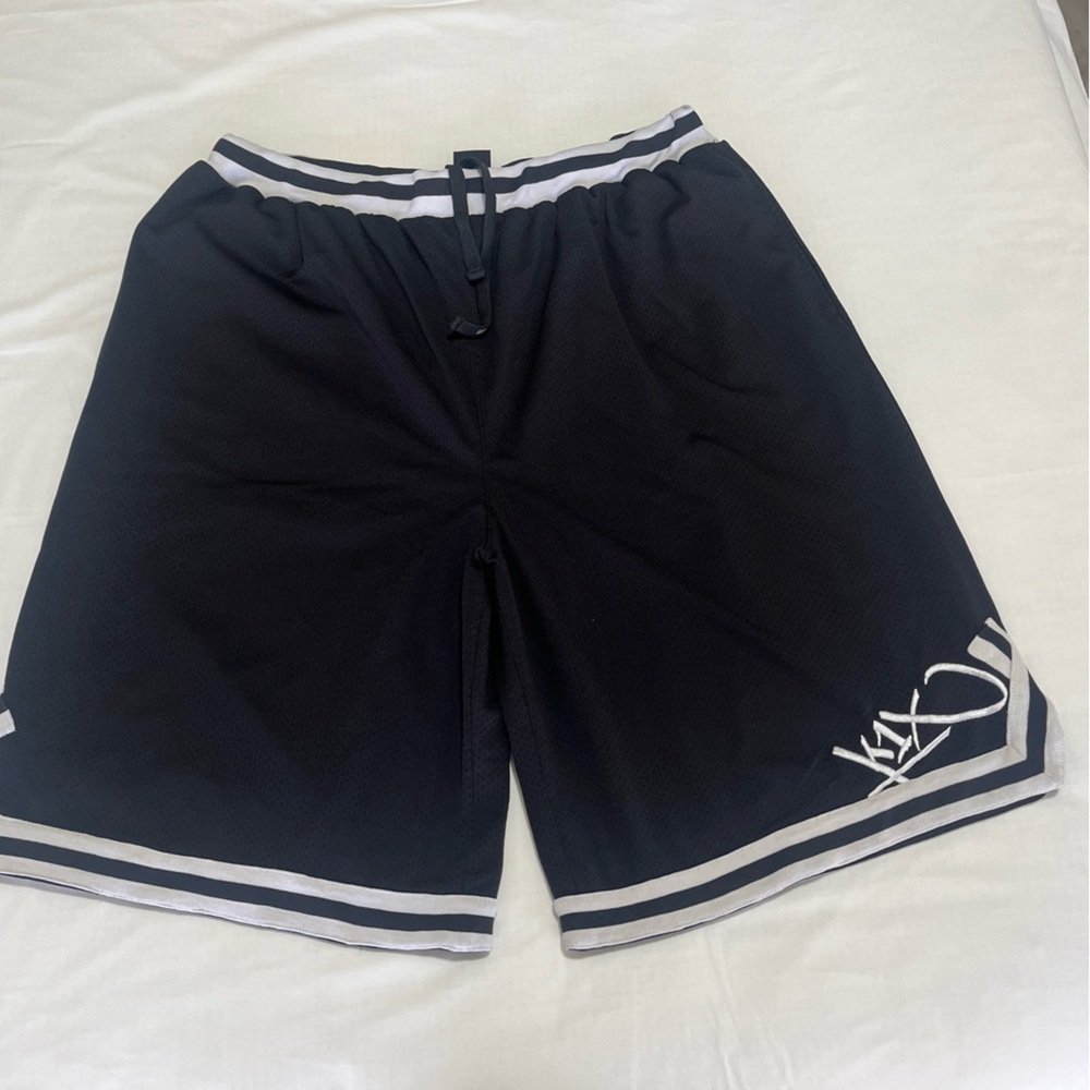 Men's Black Athletic Basketball Shorts